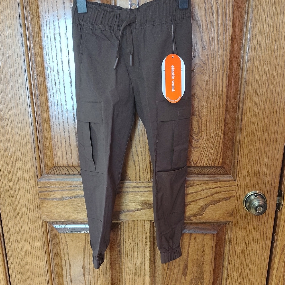 Boy's Brown Wonder Nation Cargo Pants NWT XS (4-5)